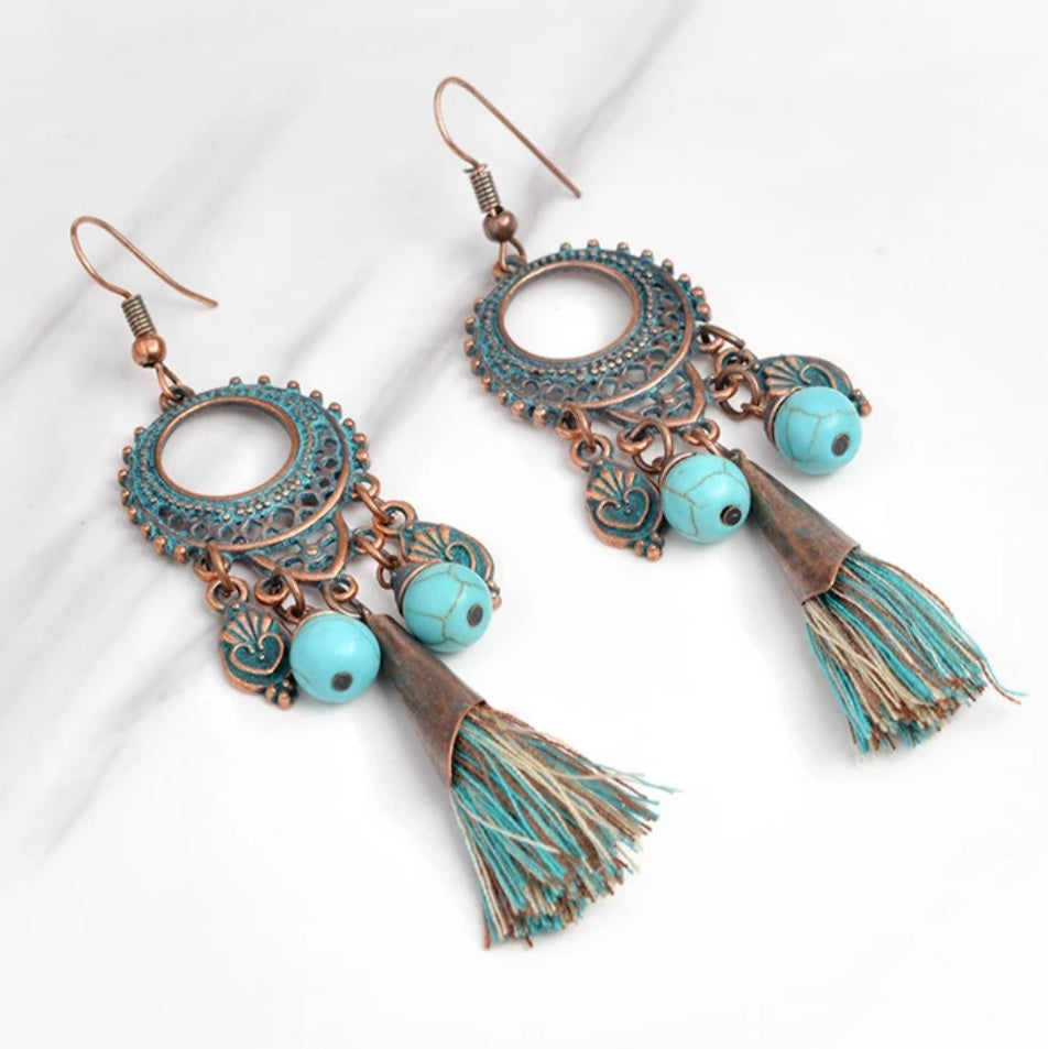 Antique Bronze Sunbathing Tassel Earrings