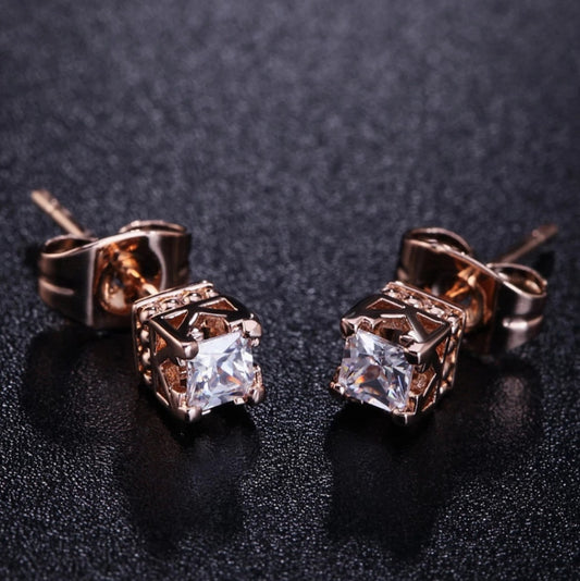 Gold 4 Claw Crown Cubic Zirconia Earrings