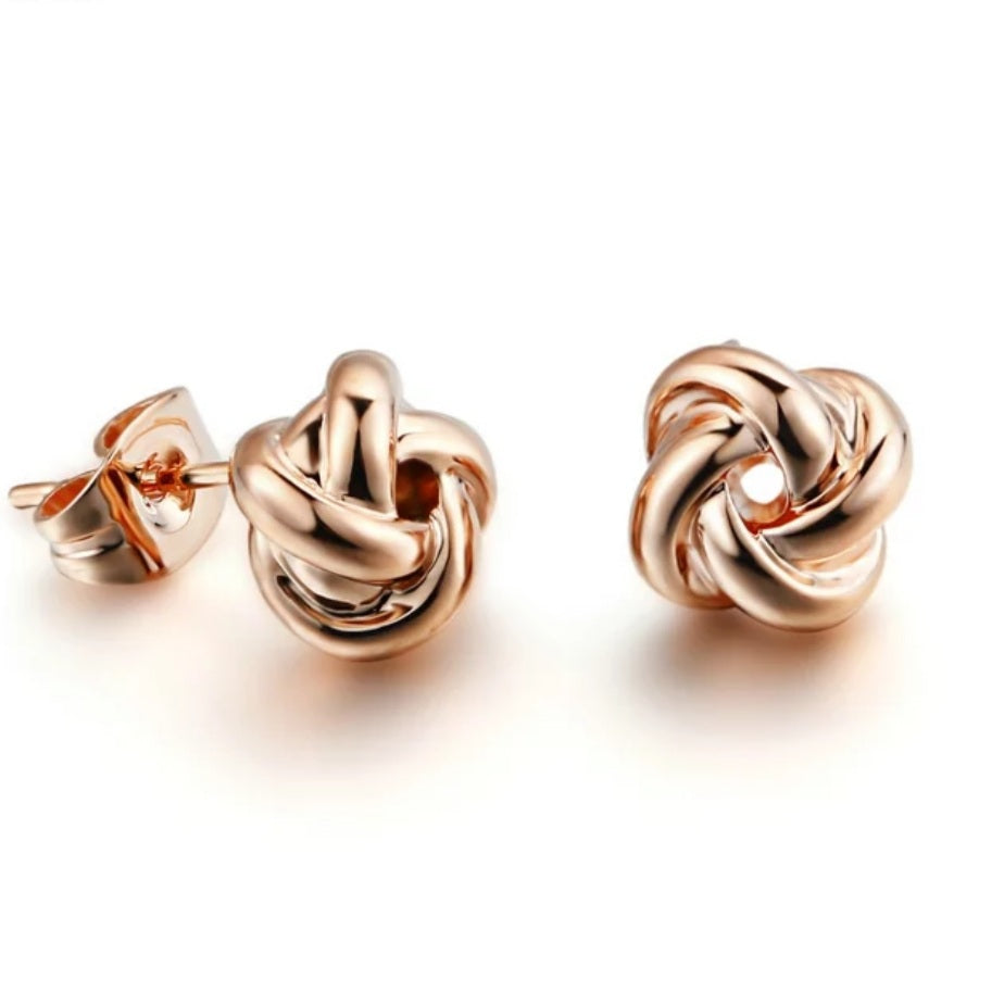 Cute Gold Love Twist Stud Earrings