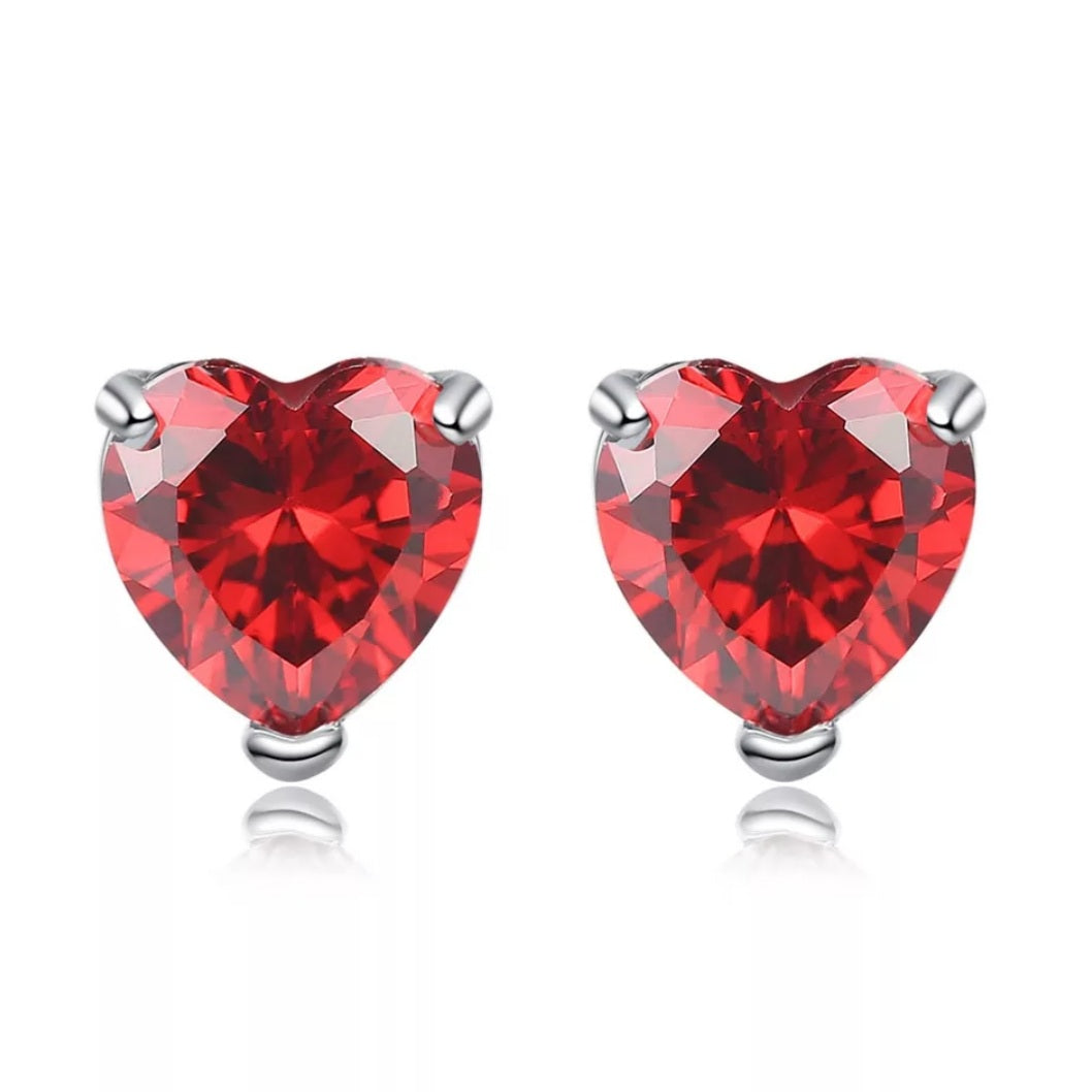 925 Sterling Silver Heart Shaped Zircon Stud Earrings