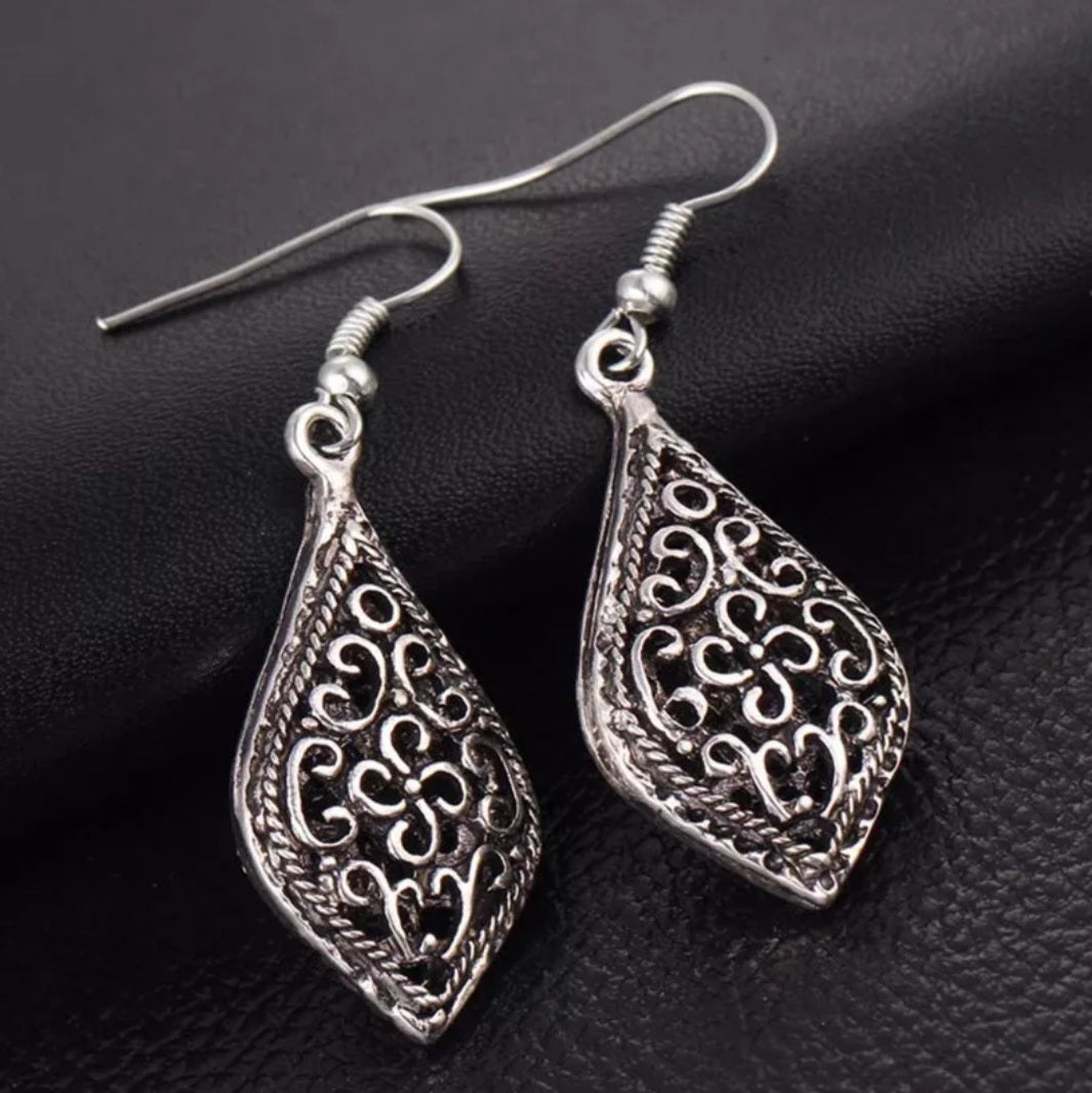 Bohemian 3D Filigree Teardrop Drop Earrings