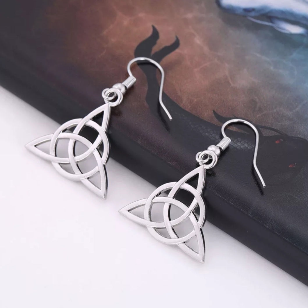 Celtic Triquetra Knot Earrings