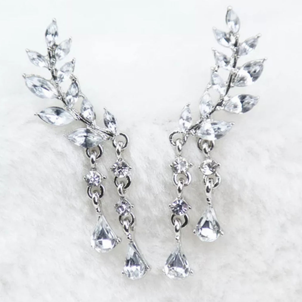 Shining Crystal Leaves Cubic Zircon Tassel Earrings