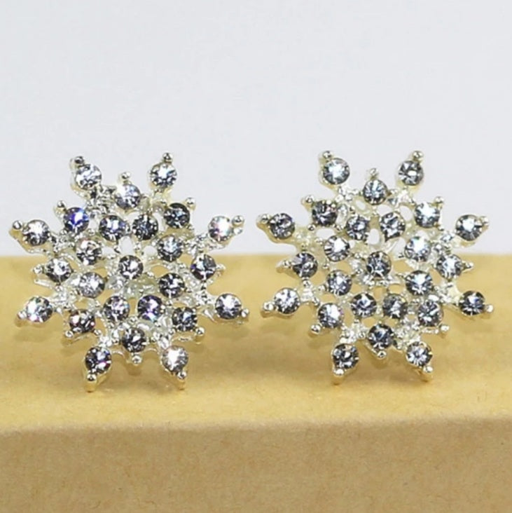 Shiny Crystal Snowflake Stud Earrings