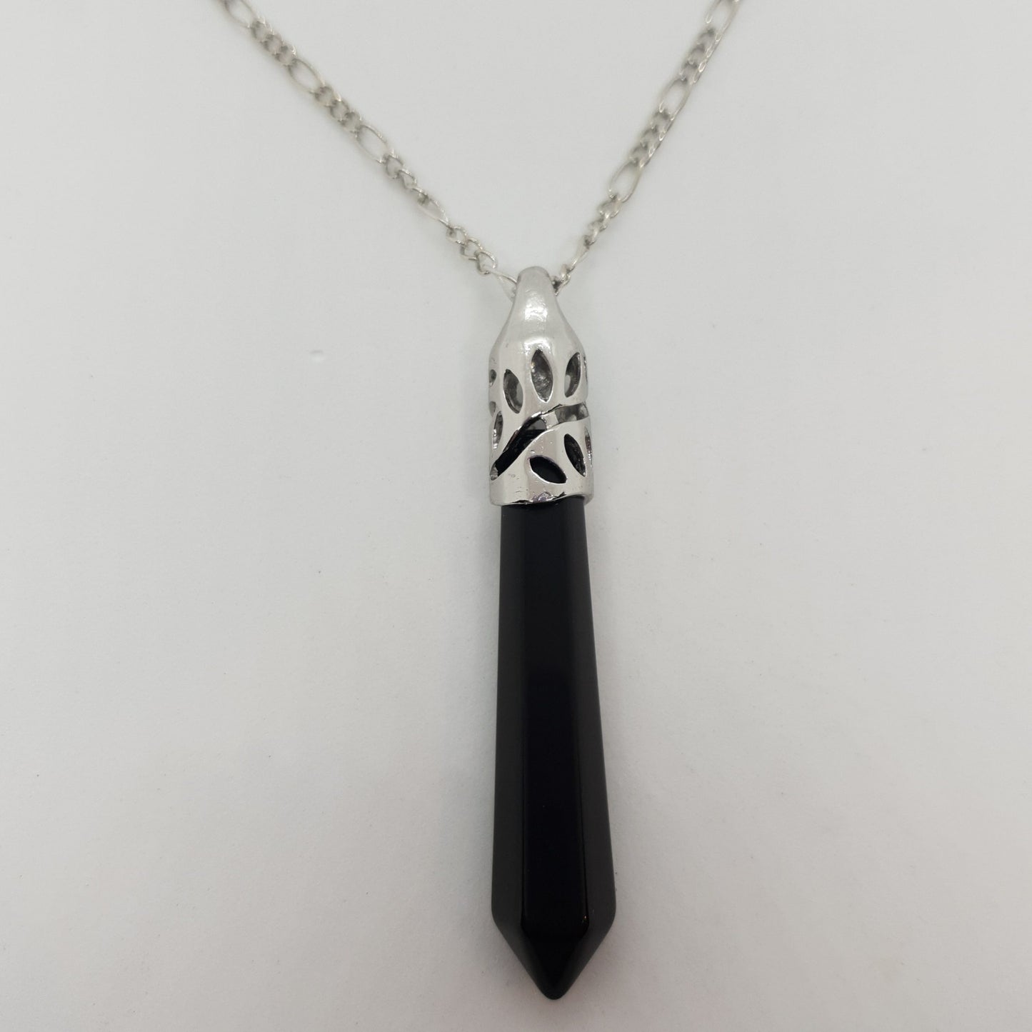 Black Onyx Hollow Carved Pillar Necklace