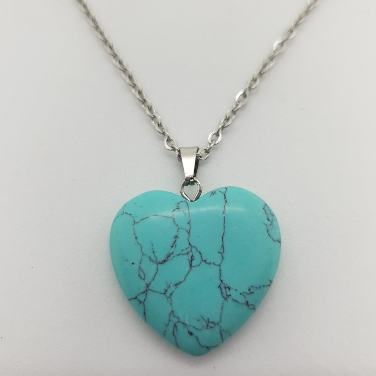 25mm Natural Heart Stone Pendant Necklace