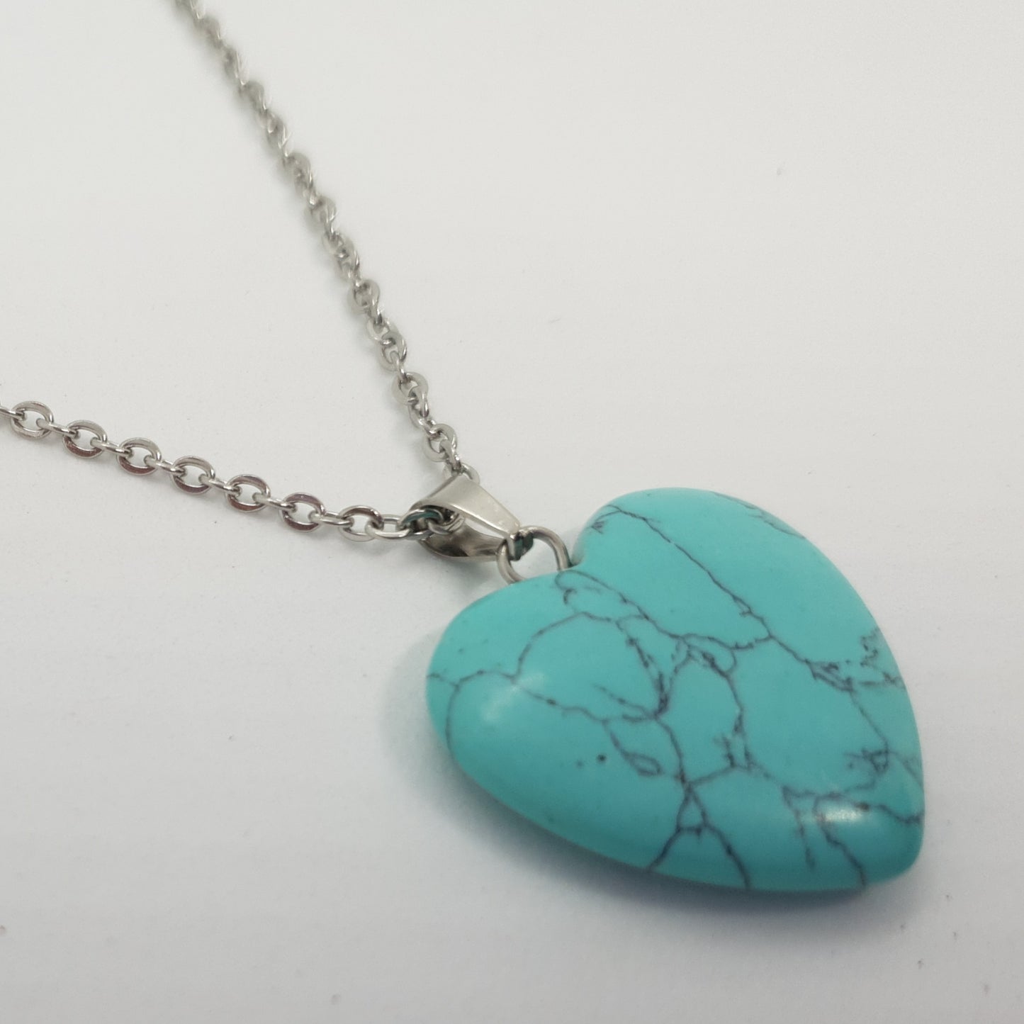 25mm Natural Heart Stone Pendant Necklace