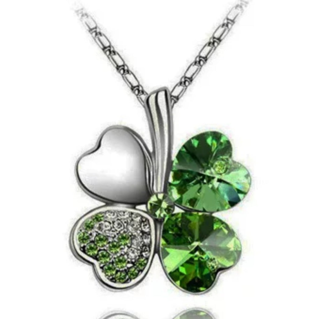 Happiness Lucky 4 Leaf Clover Pendant Necklace