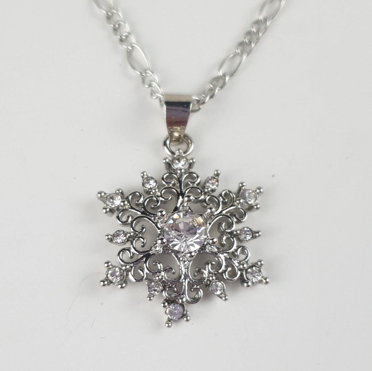 Luxury Silver Zircon Snowflake Necklace