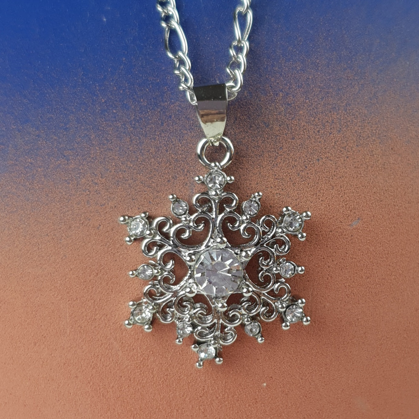 Luxury Silver Zircon Snowflake Necklace