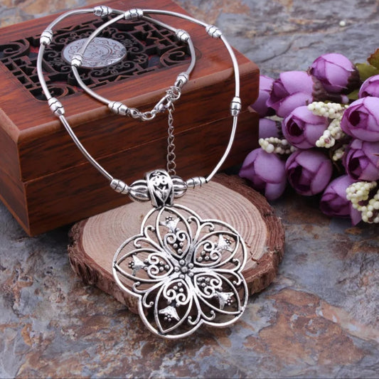 Vintage Tibetan Silver Carved Hollow Flower Necklace