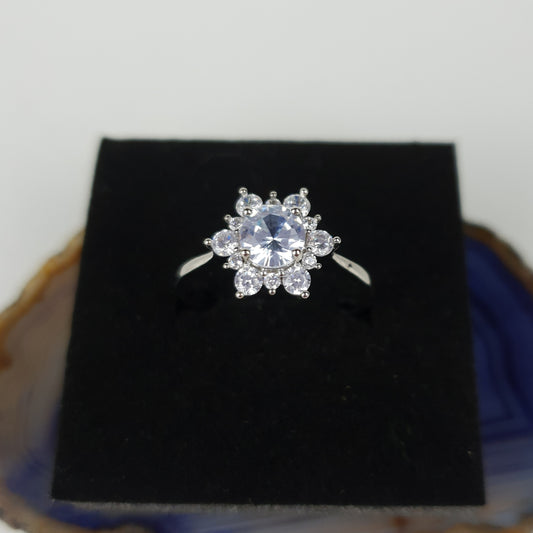 Dazzling Snowflake Cubic Zirconia Ring