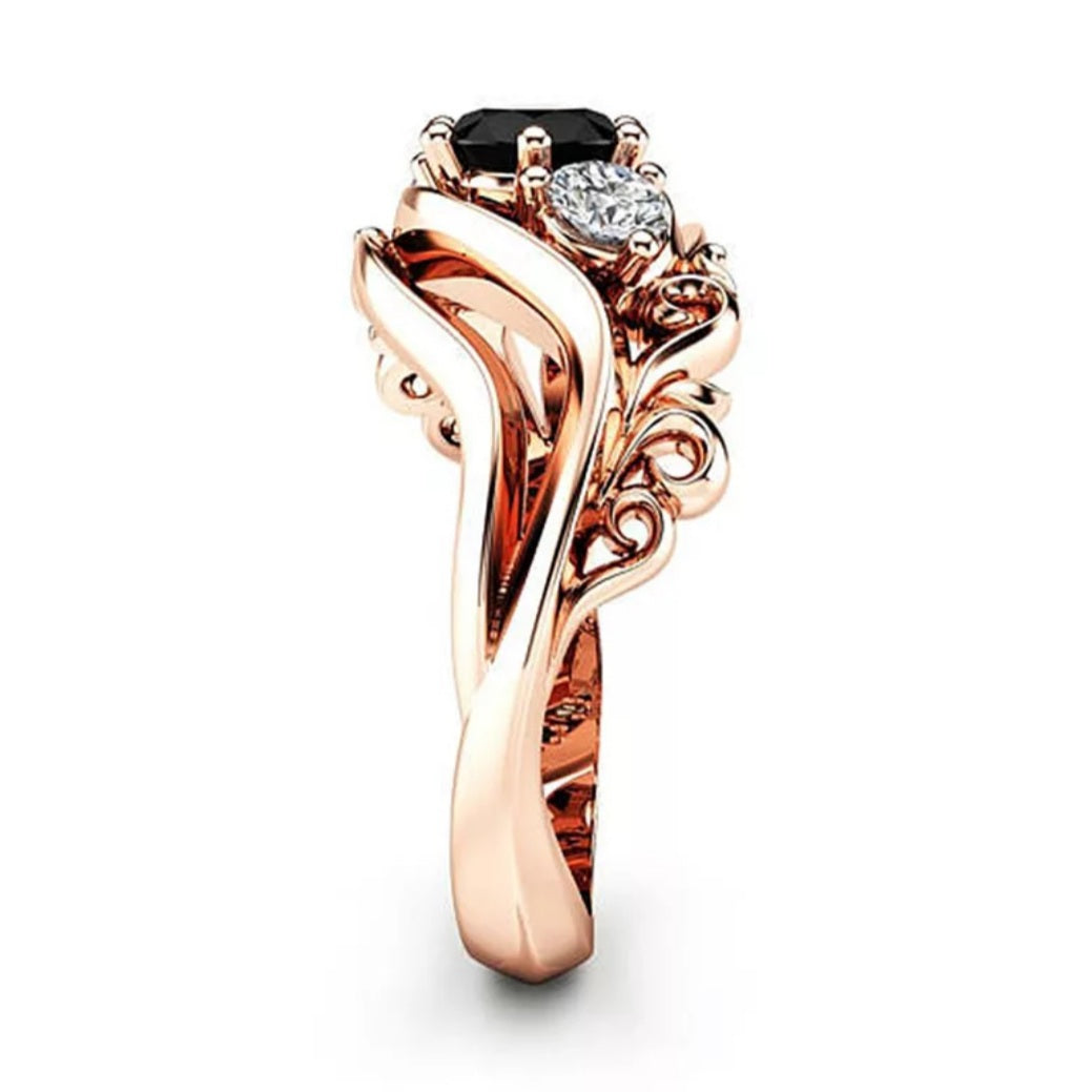 Rose Gold Unique Twist Black Witch Ring