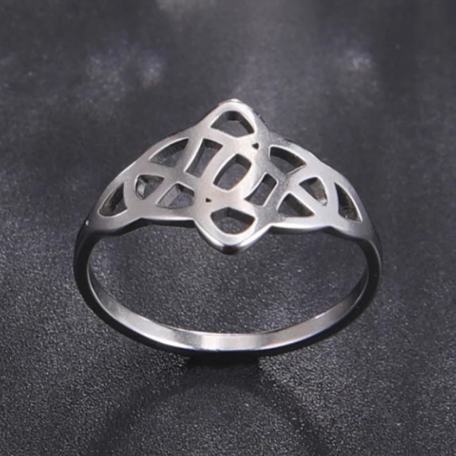 Vintage Celtic Knot Ring