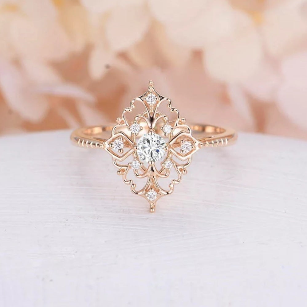 Delicate Vintage Gold Zircon Rivet Ring