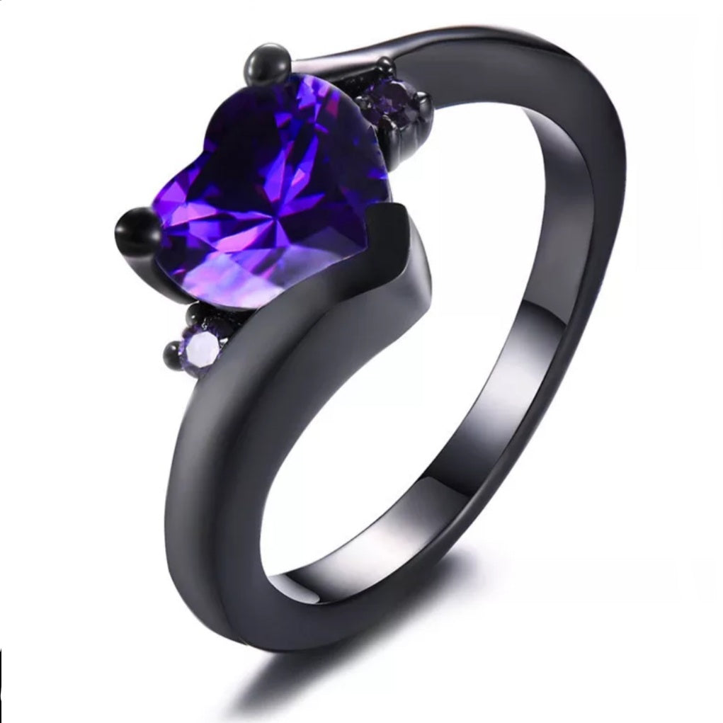 Black Cubic Zirconia Heart Ring