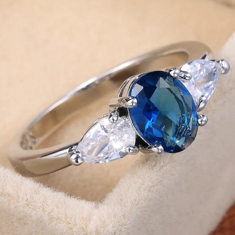 Silver Simple Elegant Blue Cubic Zirconia Ring