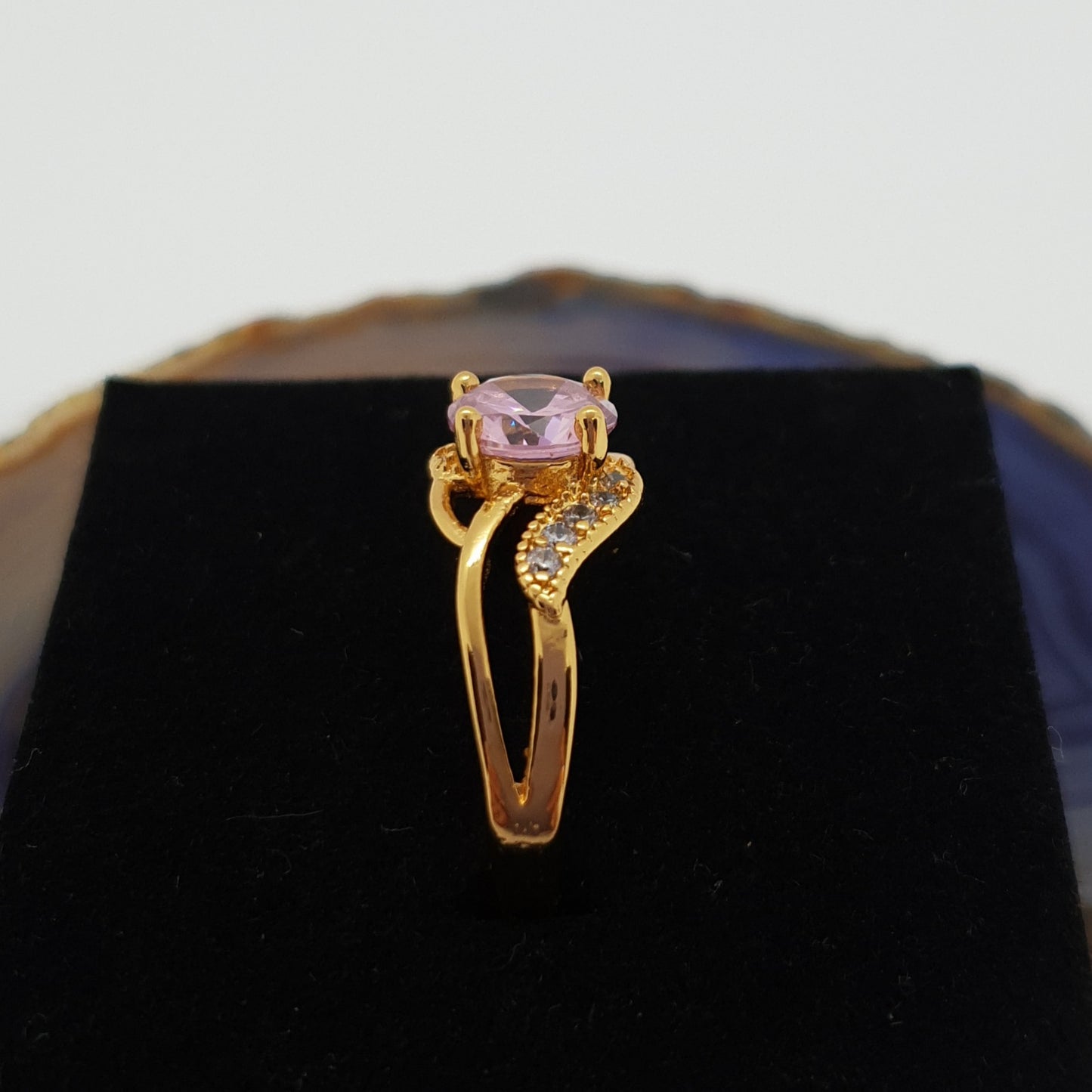 18K Gold Elegant Cubic Zirconia Ring